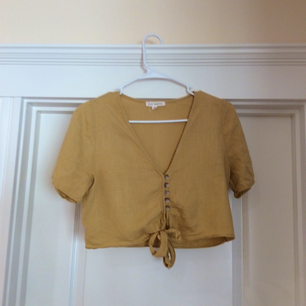 Pac Sun Yellow Short Sleeve Top